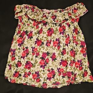 Floral Off-Shoulder Crop Top